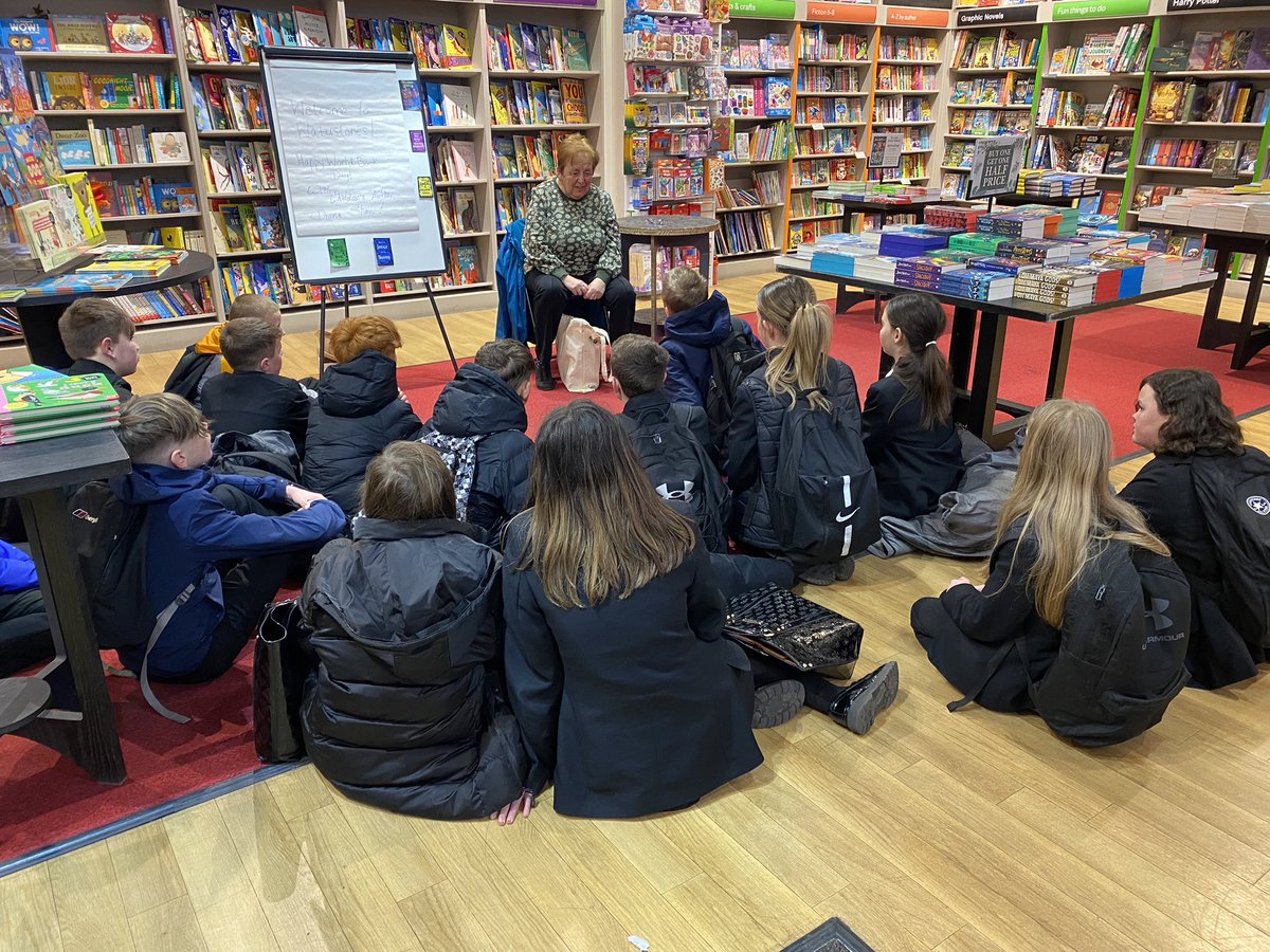 Great experience taking our reading champions to @Waterstones for a talk with a local author and an opportunity to spend our #WorldBookDay tokens! @OutwoodHindley