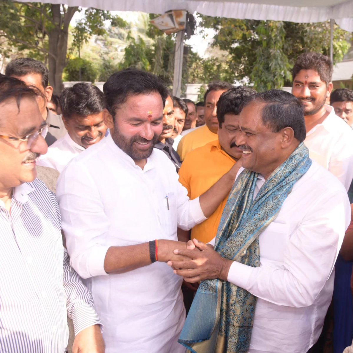 MalkaKomaraiah's tweet photo. మల్కాజిగిరి పార్లమెంటు పరిధి లోని కంటోన్మెంట్ నియోజకవర్గం మహీంద్రహిల్స్ లో నూతనంగా ఏర్పాటు చేసిన కంటోన్మెంట్ ఉద్యాన్ (పార్క్) ప్రారంభోత్సరంలో కేంద్రమంత్రివర్యులు శ్రీ జి కిషన్ రెడ్డి గారితో కలిసి పాల్గొనడం జరిగింది.
#Malkajgiri #Contonment #DevelopmentActivities https://t.co/xYoSj9Ggye