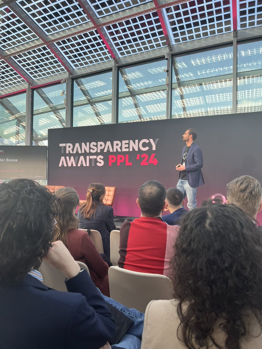 OmniaRetail's tweet photo. @roose_sander takes the stage to share the design principles of the Omnia Retail platform and what the future holds. 

Follow along here: https://t.co/Uzxtfvrsjj

#pricing #dynamicpricing #ppl24 https://t.co/8H01Ay7aEN