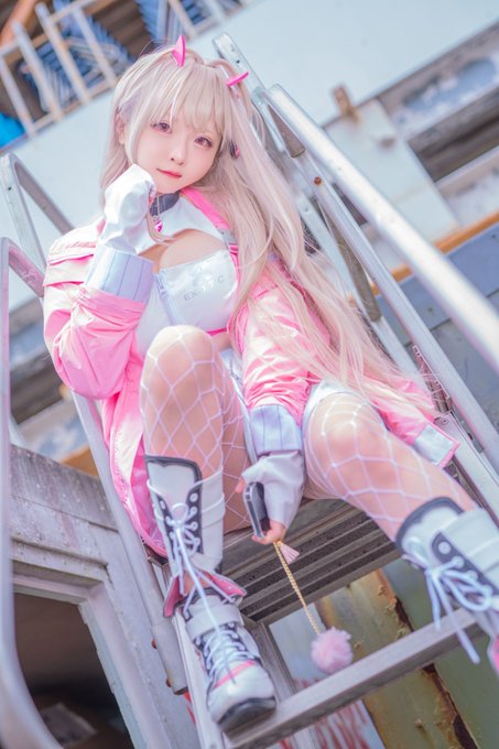 Twitterのコスプレ画像32