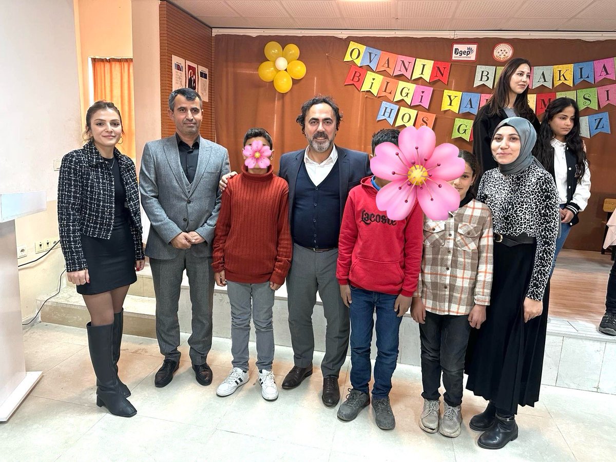 EyyubiyeMem63's tweet photo. BİGEP kapsamında gerçekleştirilen Ambartepe, İkizce, Uğurlu, Maskan İlk/Ortaokulu ve Güzelkuyu Ortaokulunun katılımlarıyla gerçekleşen ‘Ovanın Başakları Bilgi Yarışması’ Ambartepe İlkortaokulu ev sahipliğinde gerçekleştirildi. https://t.co/rPSsslK7UW