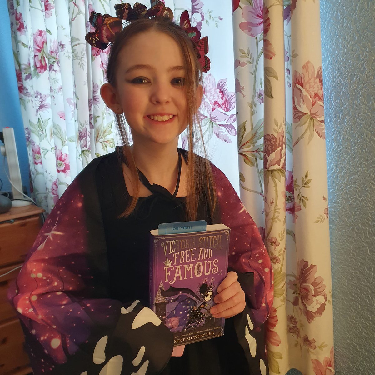Steph 'Sick Leave' Warren (@bookshineblog) on Twitter photo <a href="/H_Muncaster/">Harriet Muncaster</a> Minishine was particularly keen for me to share this with you, as she has been Mirabelle the last two years running and chose Victoria Stitch this year! <a href="/H_Muncaster/">Harriet Muncaster</a> Minishine was particularly keen for me to share this with you, as she has been Mirabelle the last two years running and chose Victoria Stitch this year!