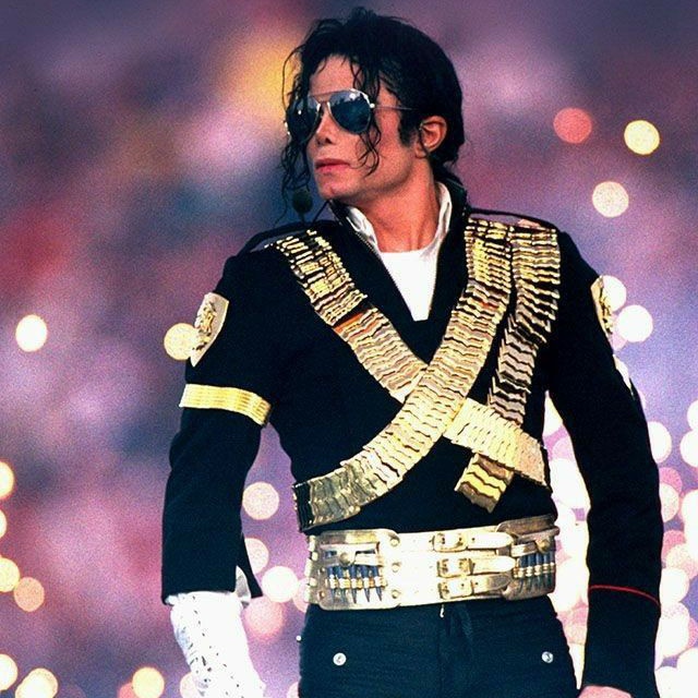 mjjglove tweet picture