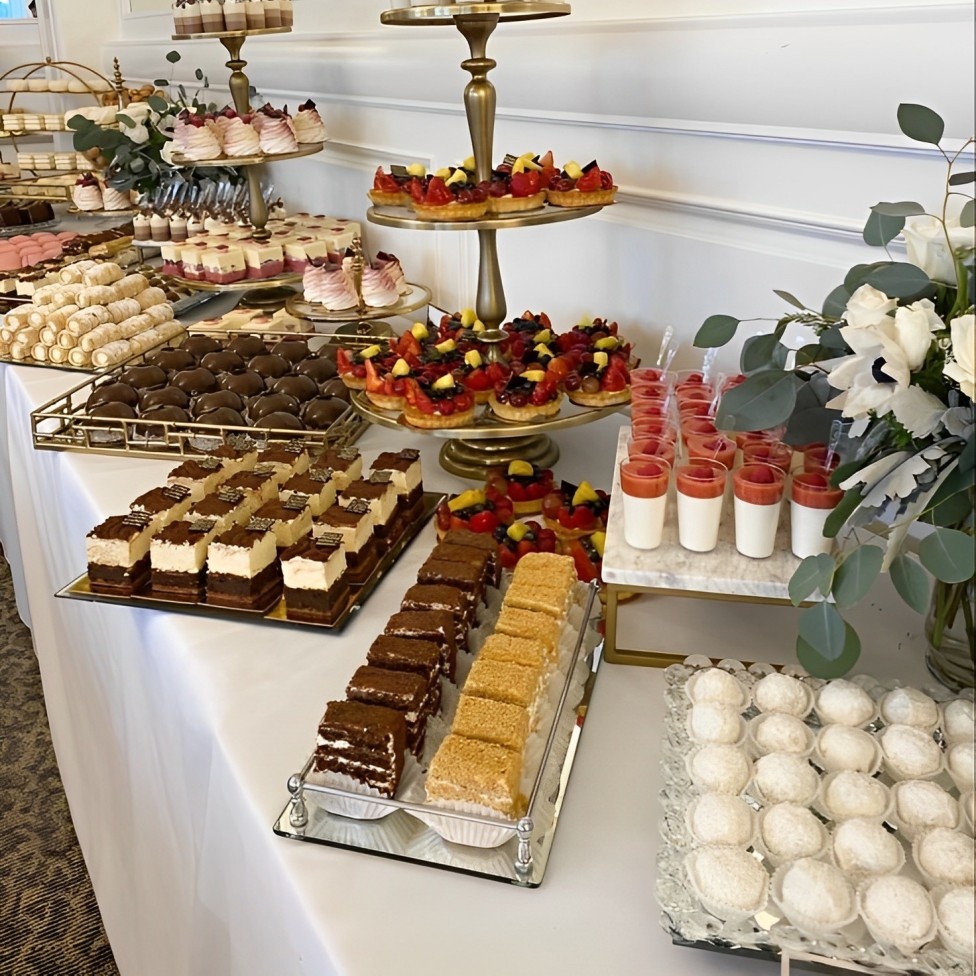 devouition's tweet photo. ㅤ
ㅤ
Save room for sweetness! Indulge in these delectable desserts and treat yourself to a blissful finale.
️️ ️️ㅤ
ㅤ https://t.co/7z24DVTwRn