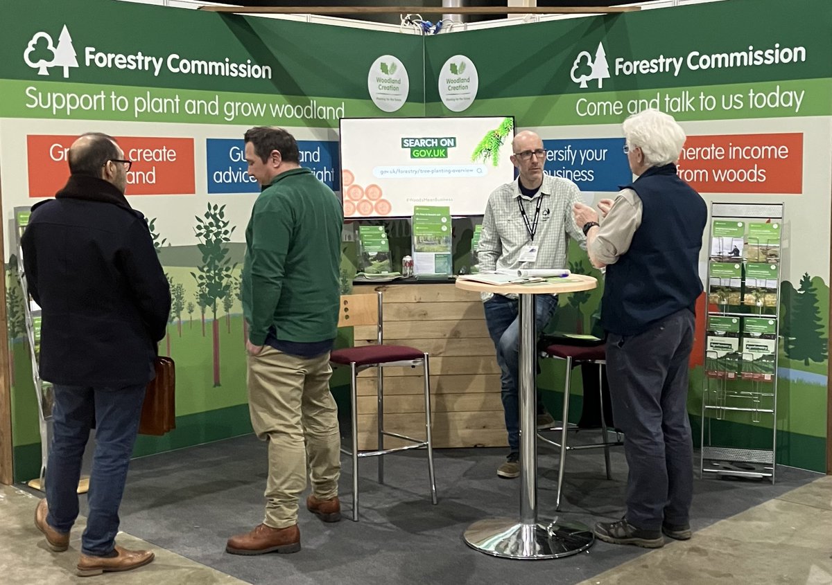 We're at the Low Carbon Agriculture Show at the NAEC, Stoneleigh today.

If you're visiting, come and see us to find out more about the many benefits of trees and woodlands.

#CaseForTrees @lowcarbonagri