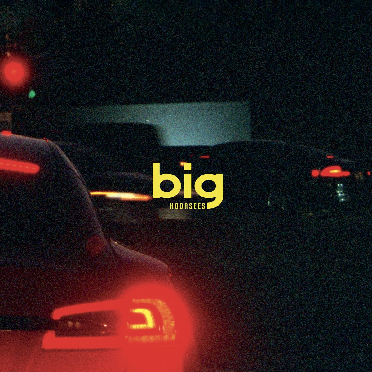 🇫🇷 Le groupe français Hoorses vient de sortir son 3ème album 'Big' et c'est de la guitar-pop classique mais tout à fait brillante. Sorti chez @HowlinBananarec avec release party ce soir au @PointEphemere.
A écouter : le titre 'Movie's Architecture' 👇
youtu.be/c45TIZdKSr8?si…