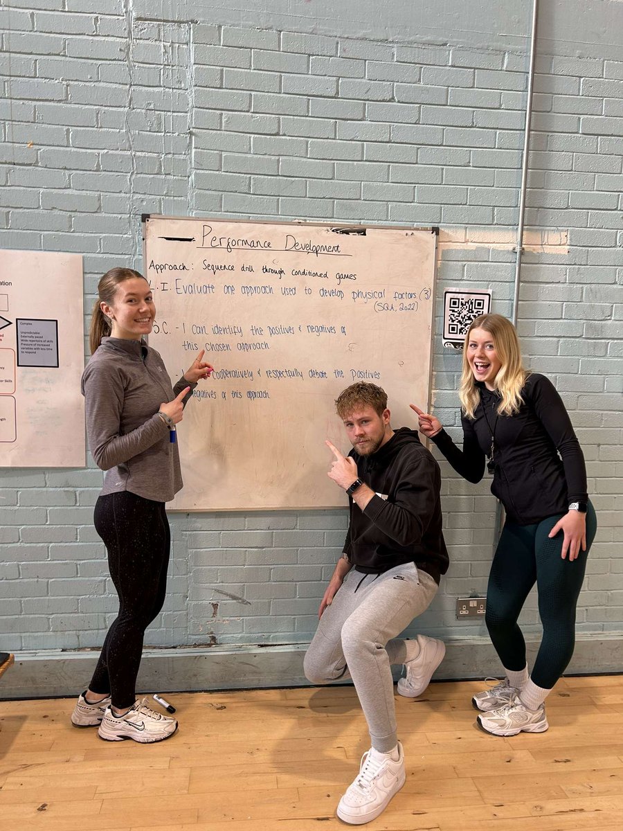Mr Mackay (@mrmackay_pe) on Twitter photo Fun few months working alongside <a href="/MissEmsliePE/">PEMissEmslie</a> and <a href="/__Miss_Smith/">Miss Smith</a> for Lesson Study - finishing off with some performance development through conditioned games in badminton! 🏸 Fun few months working alongside <a href="/MissEmsliePE/">PEMissEmslie</a> and <a href="/__Miss_Smith/">Miss Smith</a> for Lesson Study - finishing off with some performance development through conditioned games in badminton! 🏸