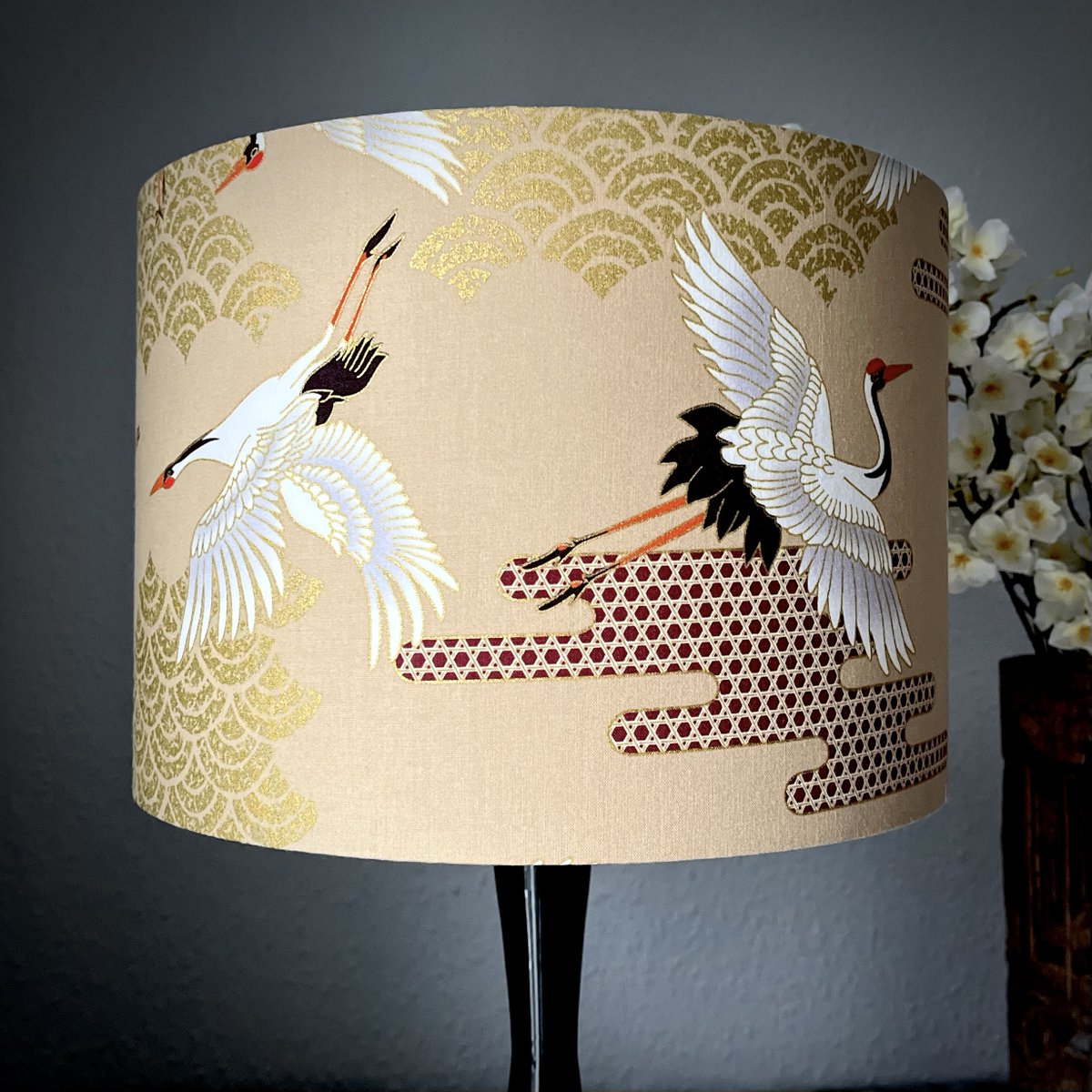 birdandbutton's tweet image. New Folksy listing! Lampshade with Japanese Cranes on a beige background with lush gold highlights #japanesedecor #japanesecranes #handmadelampshade folksy.com/items/8305809-…