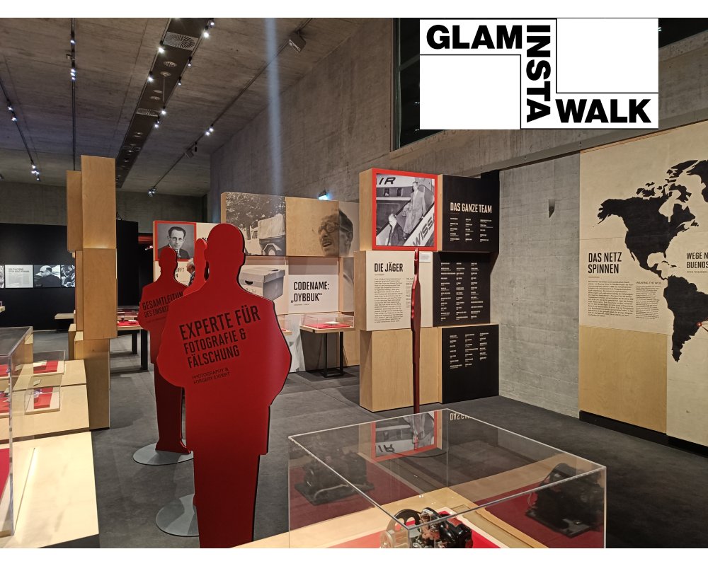 Leibniz_IfZ's tweet photo. Eichmann auf der Spur: Der 2. #GLAMInstaWalk am 5. März führte rund 30 Vertreterinnen &amp; Vertreter Münchener Gedächtnisinstitutionen in die Ausstellung „How to Catch a Nazi“ im @smaek_muc. Auch unser Archiv war dabei. Die Nachlese gibt es bei @amucblog: https://t.co/kv136LU7Yy https://t.co/TreBI5RN3c