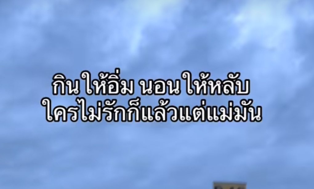 𝐥𝐨𝐥𝐨𝐧𝐠 tweet media