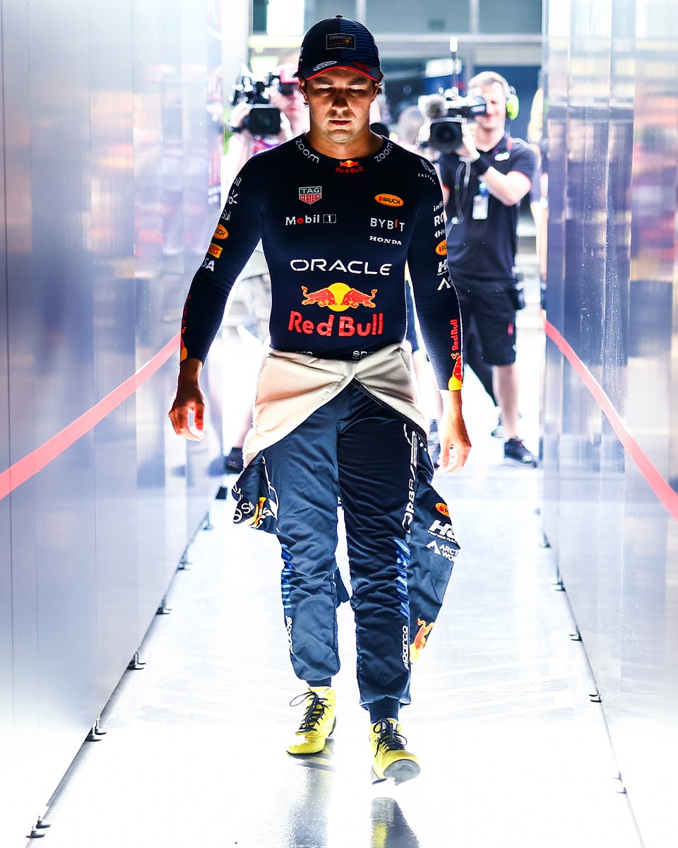 redbullracing's tweet photo. Up first... Free Practice 1 📊 Time to get to work 💪 https://t.co/26RhVJaLI2