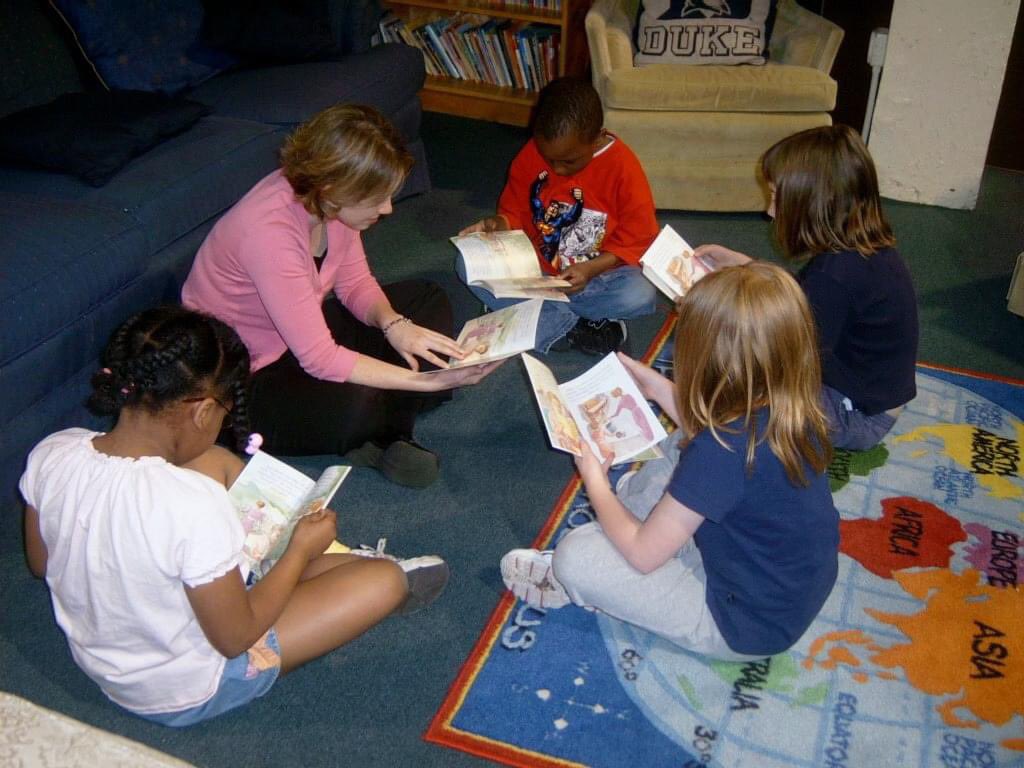 It’s  not always about what's right and wrong; it's about learning to think! Small group discussions are a fantastic way to do just that, especially when it comes to books. Learners get the opportunity to share their perspectives and hear from others!
#studentcentered