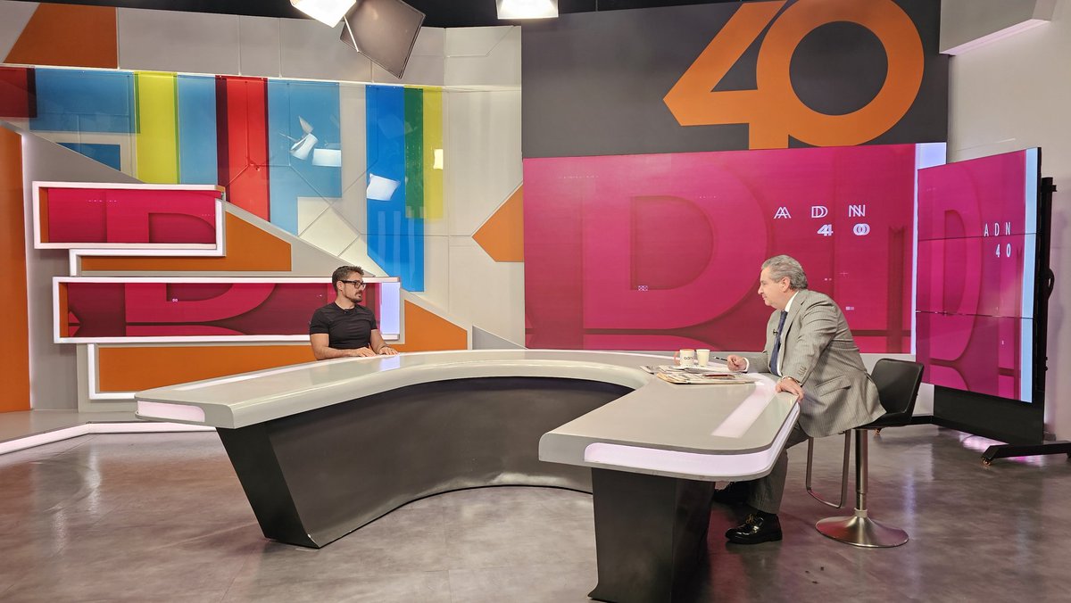 MeyerFalcon's tweet photo. Buenos días. En breve estaré en #AsiAmanece de @adn40 con @LCurzioRF hablando acerca de  la planeación urbana en México y la reforma de vivienda.

En vivo 👇 https://t.co/nxE8RN9E1a https://t.co/fZVNCDfFNf