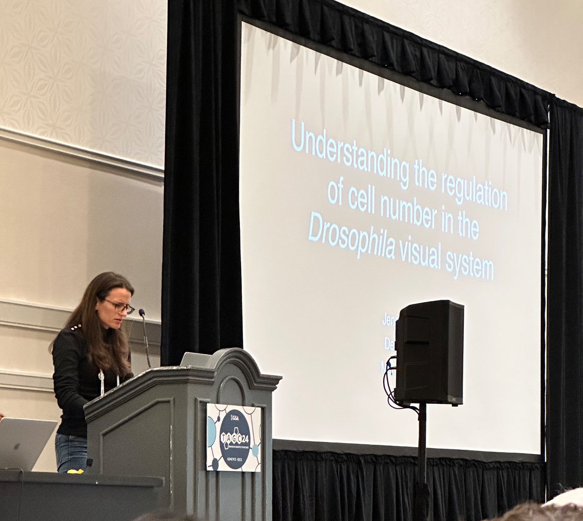 Asif Bakshi (@asifabakshi) on Twitter photo Amazing talk by Jennifer Malin from <a href="/DesplanLab/">Desplan Lab</a> sharing her work on spatial patterning as a mechanism to regulate neuronal number in fly visual system. #TAGC24 Amazing talk by Jennifer Malin from <a href="/DesplanLab/">Desplan Lab</a> sharing her work on spatial patterning as a mechanism to regulate neuronal number in fly visual system. #TAGC24
