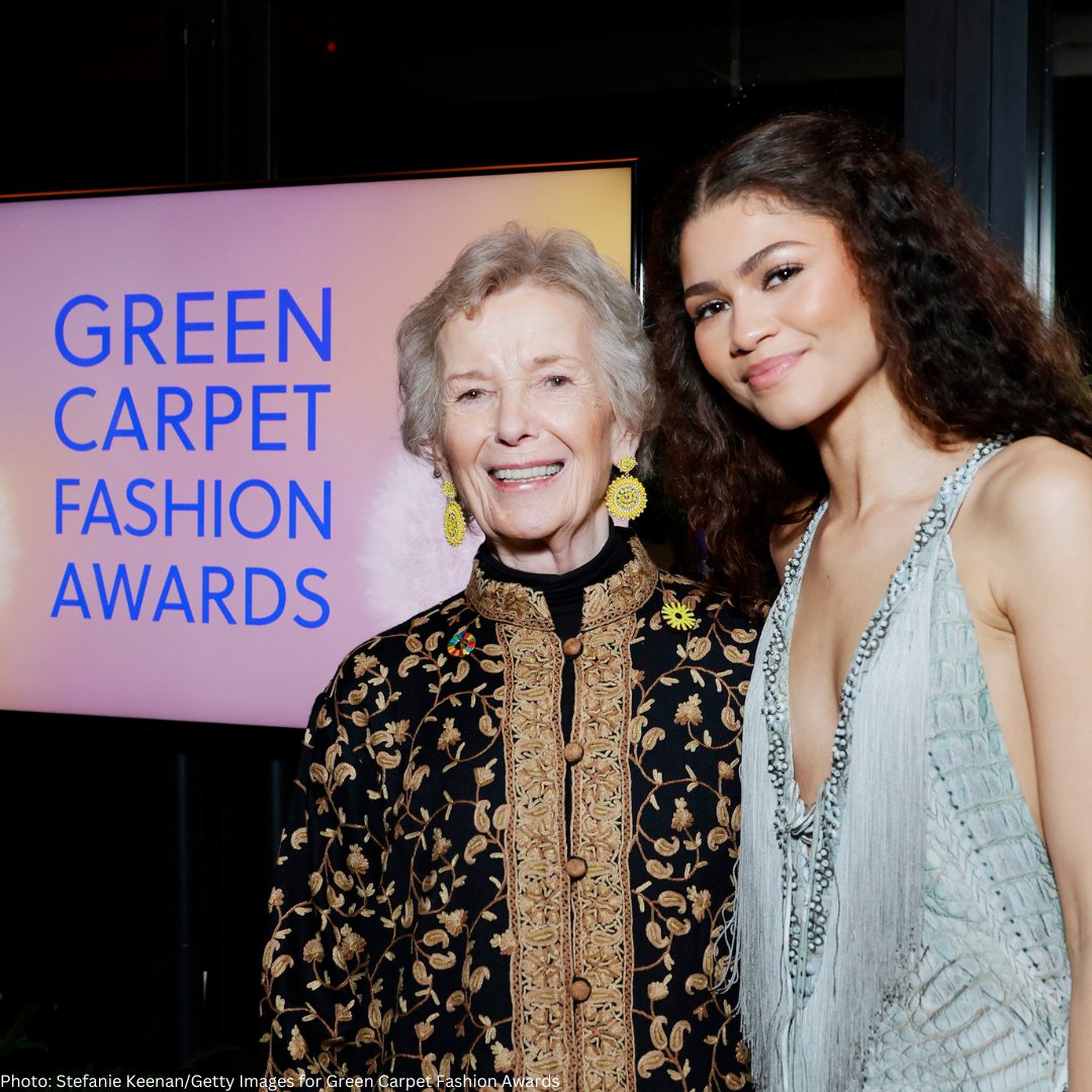 Yesterday, Mary Robinson received ‘The Healer’ award at the Green Carpet Fashion Awards, for her tireless work for a better future. Addressing a star-studded audience, including @Zendaya and @AnnieLennox, she called for bold leadership from artists, entertainers and the creative…