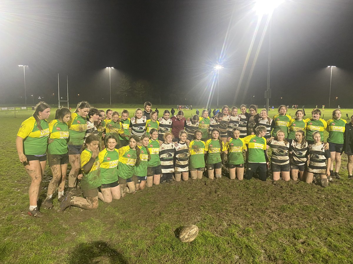 @BallincolligRFC u16 girls played a great game with Kerry development group last night in tough conditions. Great learning ⚫️⚪️⚫️🏉@WillieShubart @dhicksplanthire @MunsterWomen