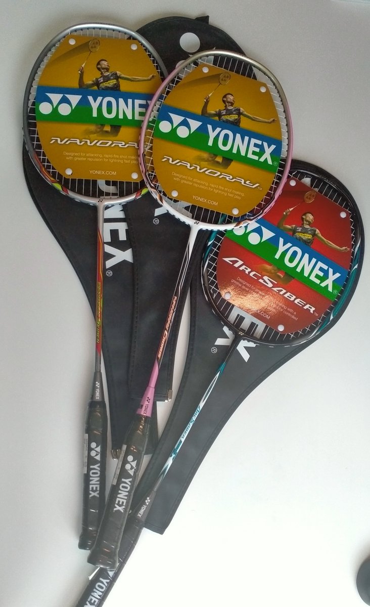 lachainelequipe's tweet photo. 🚨CADEAUX🚨

On vous fait (encore) gagner 2 places et 1 raquette @yonexfrance pour les demi-finales des Internationaux de France de #Badminton, qui auront lieu ce samedi de 10h à 15h, à l’ADIDAS ARENA !🏸

RT+Follow pour tenter de gagner🍀

Le tirage au sort sera effectué ce soir, à 18h (seuls les 4 vainqueurs seront contactés et devront répondre en moins de 48h).

#EDC