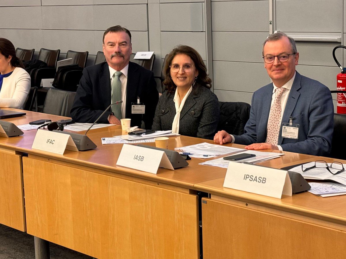 Engaging at the OECD working party on Financial Management and Reporting with @IFAC President Asmaa Resmouki and former colleague @ International Accounting Standards Board (IASB) @IFRSFoundation member Bertrand Perrin