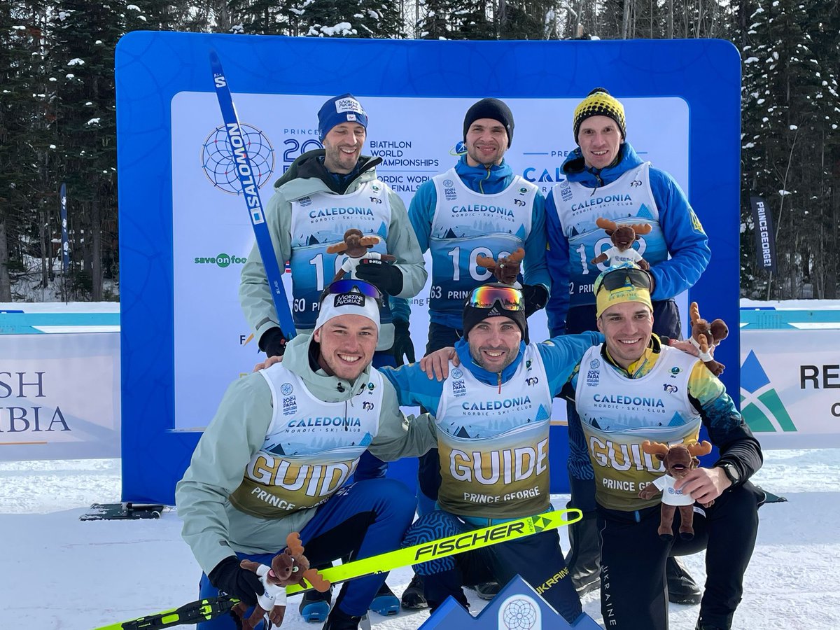 FFHandisport's tweet image. 𝐌𝐎𝐍𝐃𝐈𝐀𝐋 𝐏𝐀𝐑𝐀 𝐁𝐈𝐀𝐓𝐇𝐋𝐎𝐍 
DUO EN ARGENT 
Ouverture du compteur des médailles des 🇫🇷 en Colombie Britannique avec une très belle place de vice-champion du monde pour le binôme de Morzine-Avoriaz Anthony Chalençon &amp;amp; son guide Florian Michelon sur le Sprint 7,5 km.