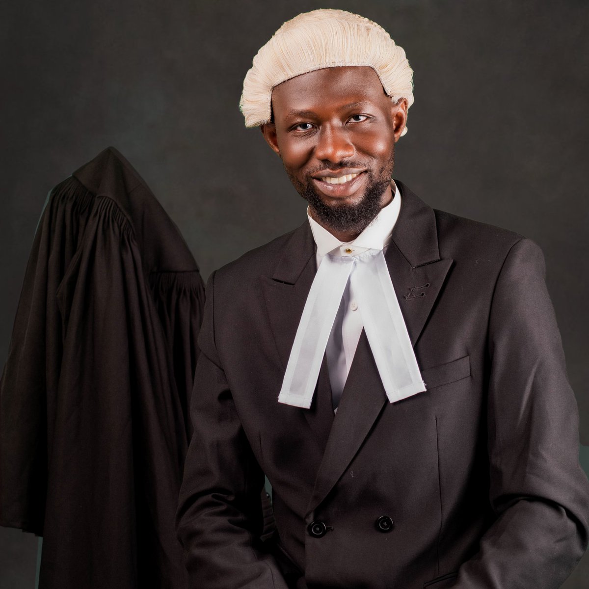 karigidioladapo's tweet photo. B.A (Hons) Linguistics. Adekunle Ajasin University Akungba Akoko.
LL.B (Hons) University of Ibadan.
B.L (Hons) Lagos Campus. https://t.co/2qKHvBOmLa