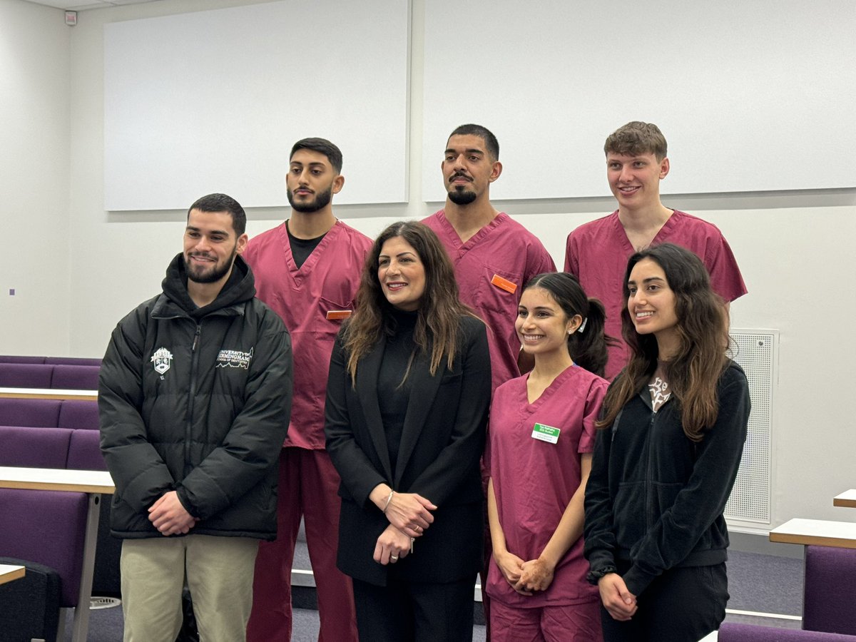 EddieCrouch's tweet image. Thanks to the students at Birmingham Dental School for meeting and voicing thoughts to @PreetKGillMP this morning @TheBDA