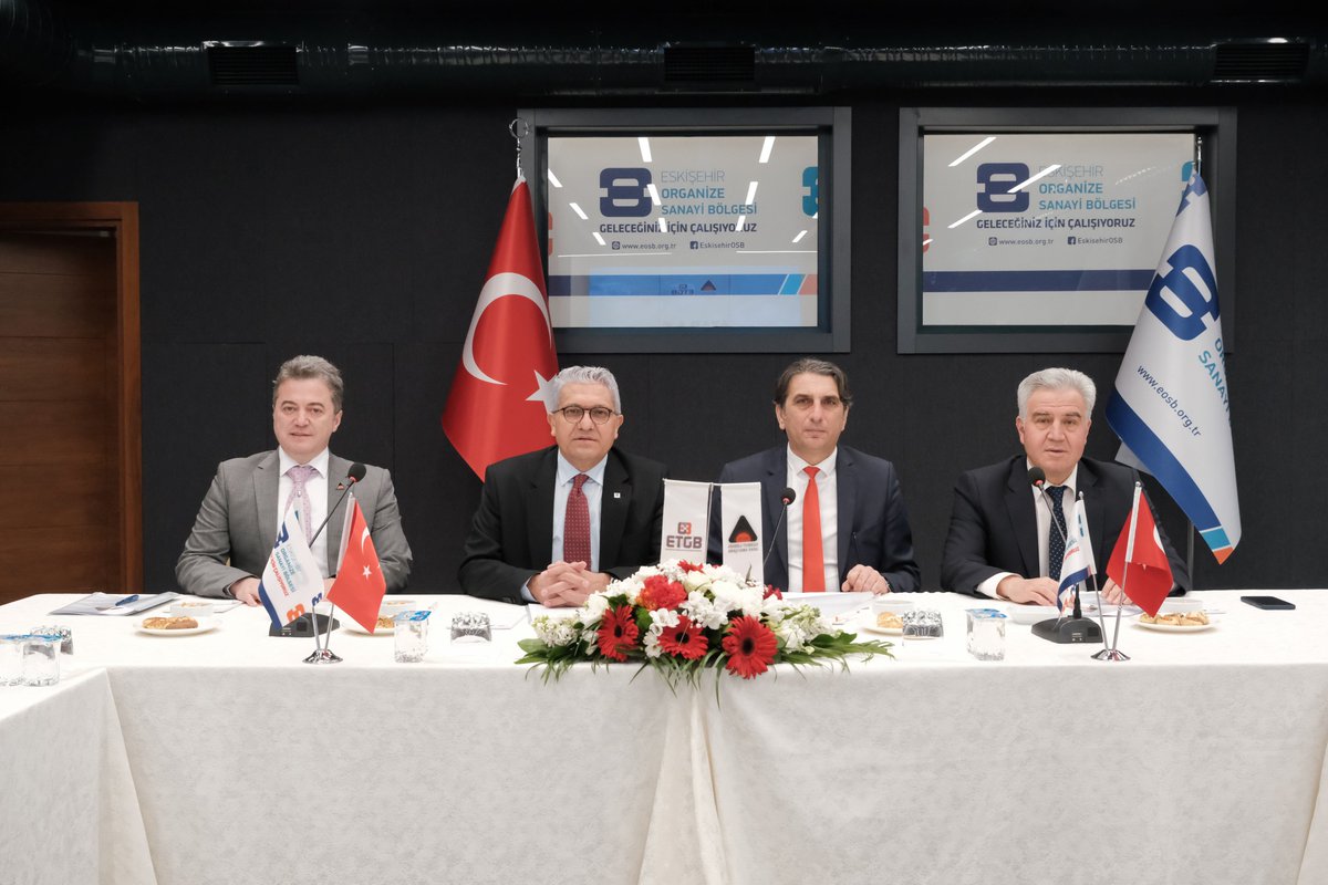 Eskişehir Teknoloji Geliştirme Bölgesi (ETGB) yönetici şirketi ATAP A.Ş.'nin  2023 Yılı Olağan Genel Kurulu gerçekleşti. 

👉bit.ly/3T7lbRt

<a href="/EtgbAtap/">ATAP</a>