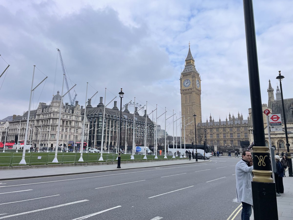 Lunchtime in the capital.