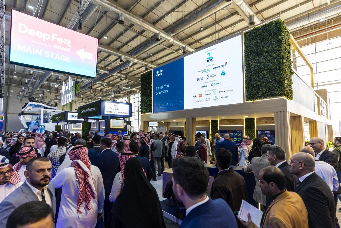 CiscoSaudia's tweet image. What an incredible final day at #LEAP24! Our team and partners at the Cisco booth showcased the latest #AI embedded technologies geared towards powering the Kingdom’s digital transformation.

#CiscoLEAP #CiscoSaudi