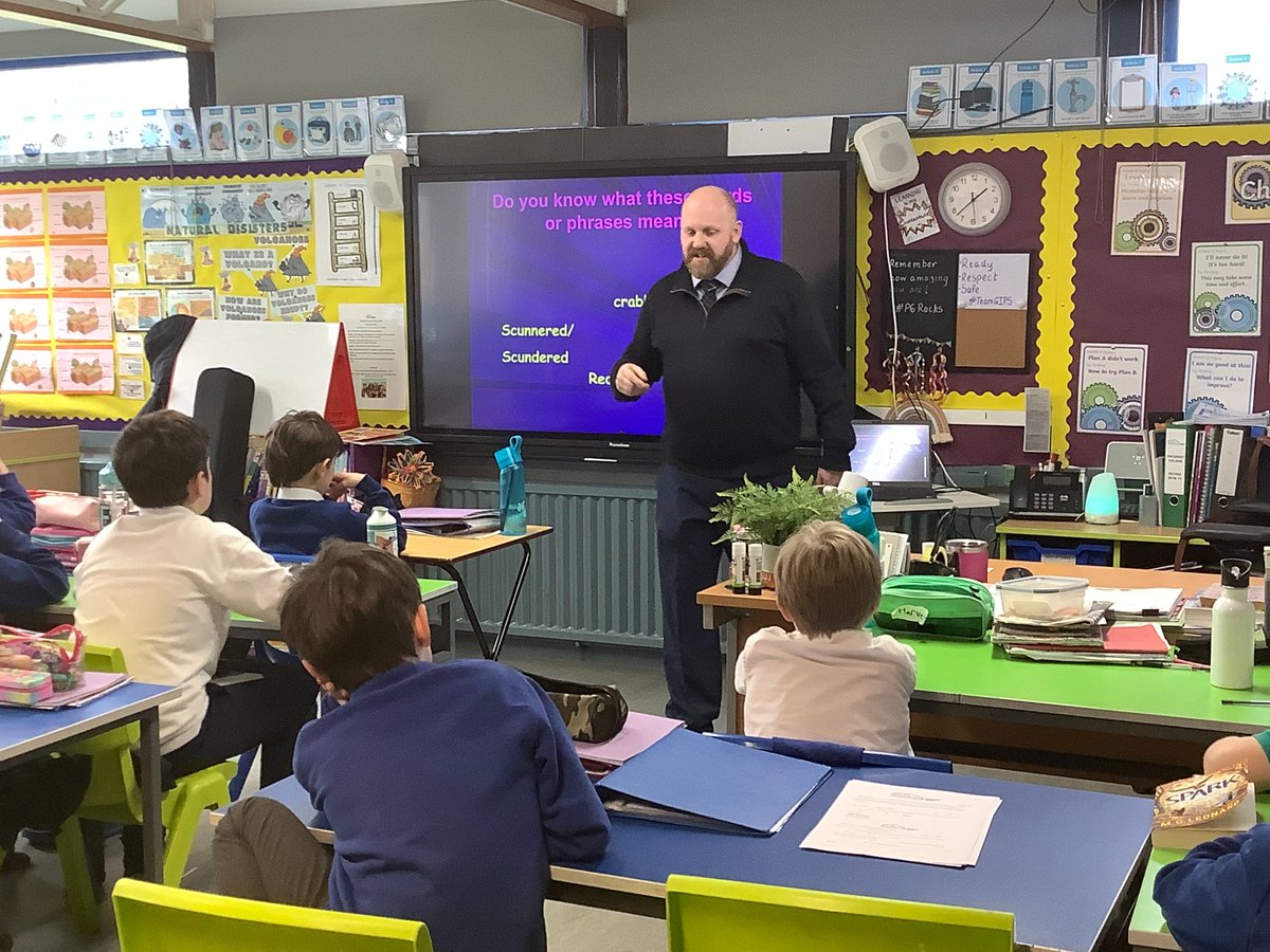 Huge thanks to Matthew from the Ulster-Scots society who came in and spent time on Tuesday teaching us a little about the history of Ulster-Scots and that some words we hear now and again are words that originate from the Ulster-Scots. @UlsterScotsAgen #IEM24 #IEM24 @niciebelfast