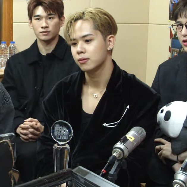 l0verclu3's tweet image. มิวอ้อนหล่อมากกกก😢💔
#ATLASxEFMFANDOMLIVE