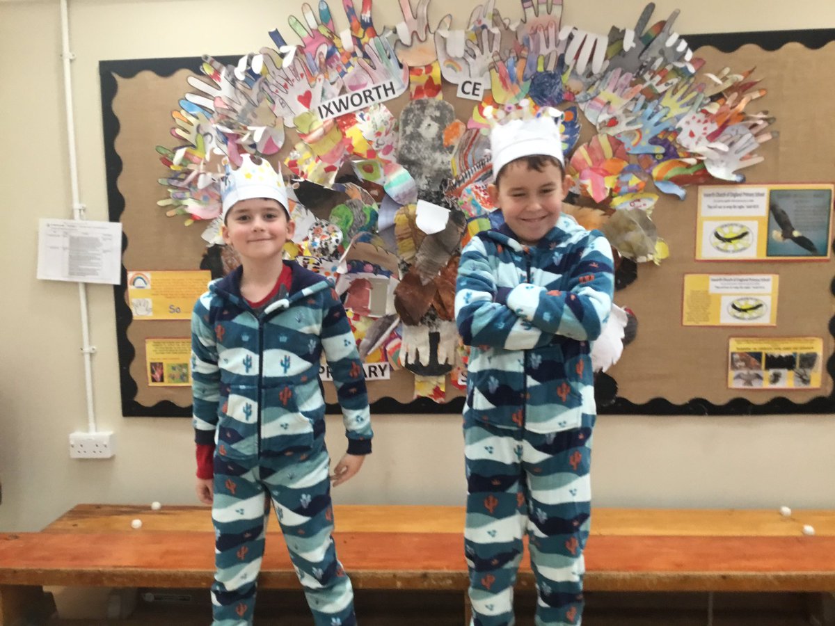 ixprimary's tweet photo. Wear something and cosy and read has been our theme today for World Book Day. What a wonderful day we have had! https://t.co/Sese9fsIOB