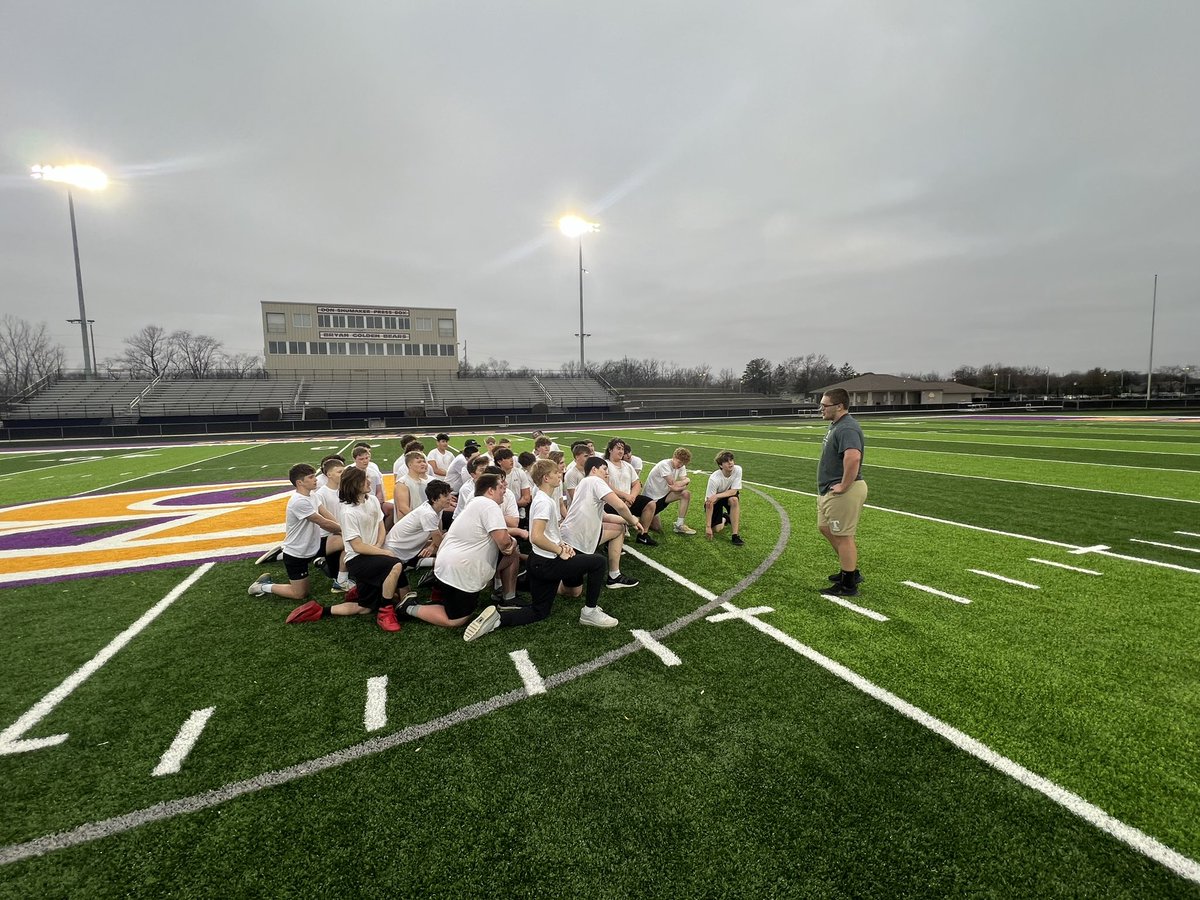 2022 BHS alumni and current Trine Football player  <a href="/spisak_tyler/">Tyler Spisak</a> joined the 6am crew for workouts this week. We appreciate his words of encouragement and advice on how to approach high school football. <a href="/CoachAbbs/">Troy Abbs</a>