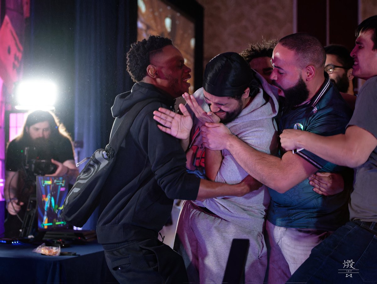 blaze187ace's tweet photo. Thank you @TampaNeverSleep for a great event. Album in the link below #TNS9 https://t.co/fwQ6rTlSzs