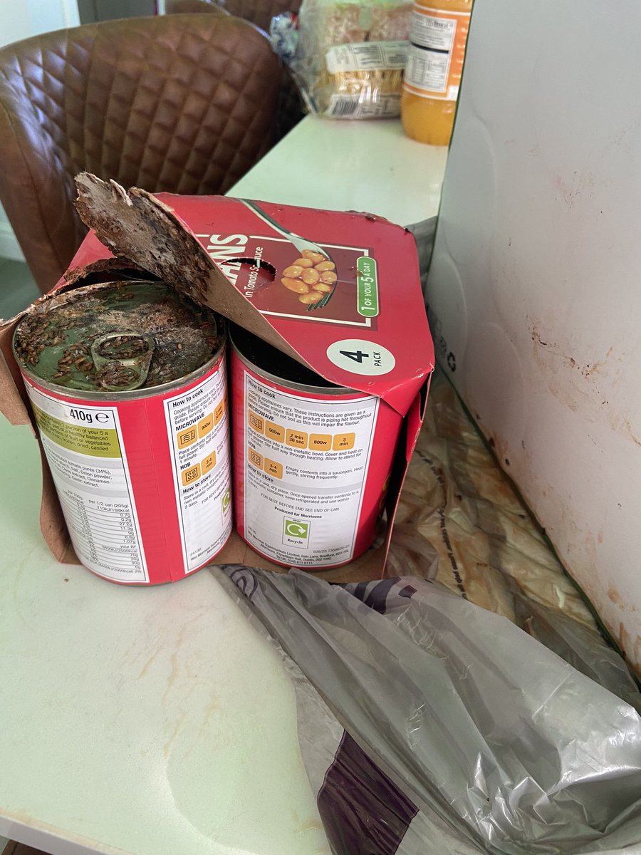 SarahJJ69's tweet photo. @Morrisons when are you going to get back to me regarding my delivery this week? Not acceptable. I didn’t want to publicly put it on here but when you don’t reply what else am I supposed to do! #disappointed https://t.co/asV9QGwXUt