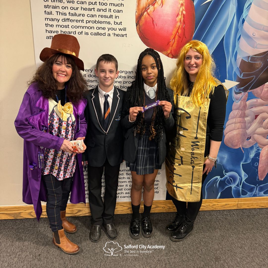 SCA_Community's tweet photo. Willy Wonka and The Golden Ticket have been handing out chocolate bars to students who have shown improvement and have been producing fantastic work! 🍫 ⭐ 

Well done all! 💙 

#WeAreSCA #WorldBookDay2024 https://t.co/LI25DrfqFr