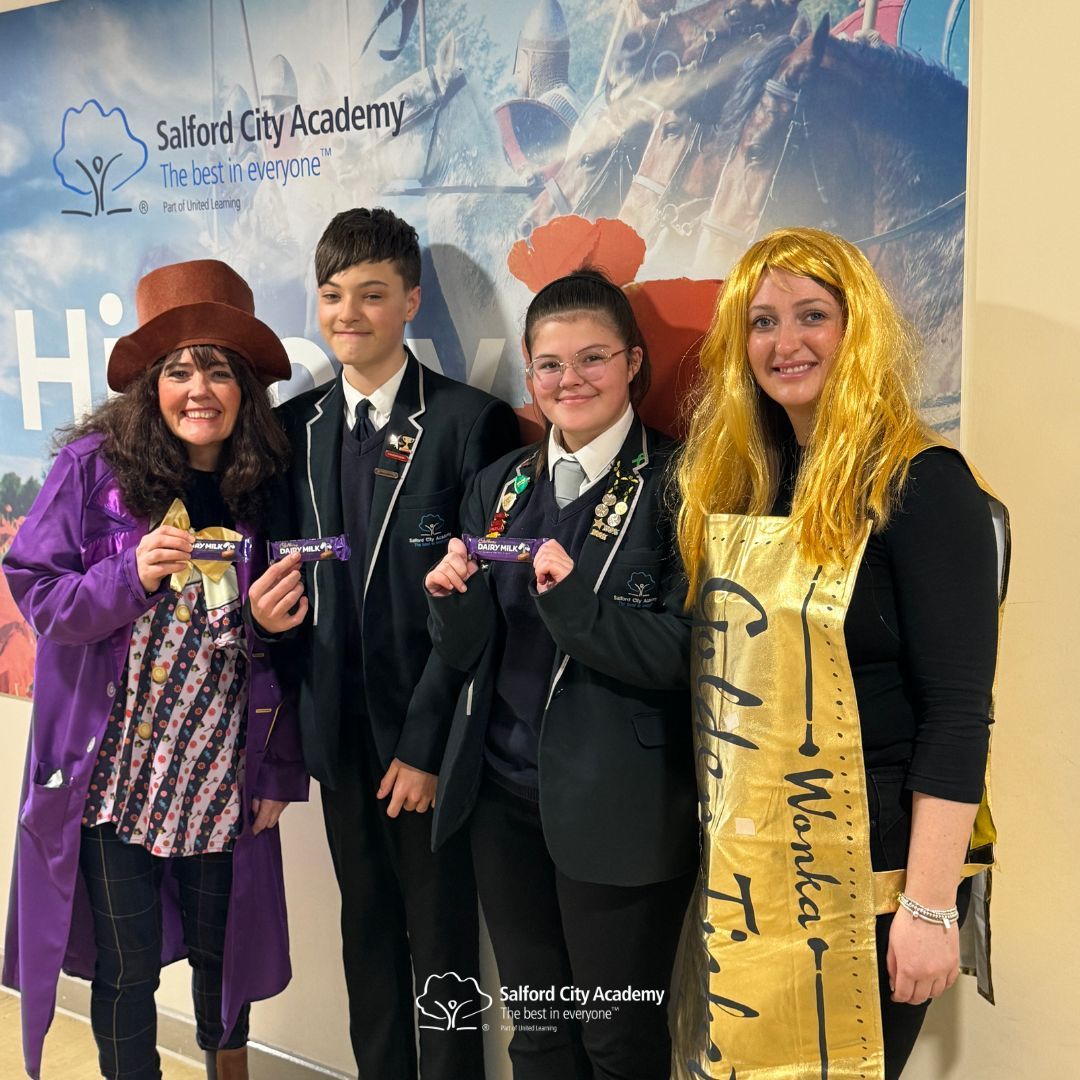 SCA_Community's tweet photo. Willy Wonka and The Golden Ticket have been handing out chocolate bars to students who have shown improvement and have been producing fantastic work! 🍫 ⭐ 

Well done all! 💙 

#WeAreSCA #WorldBookDay2024 https://t.co/LI25DrfqFr