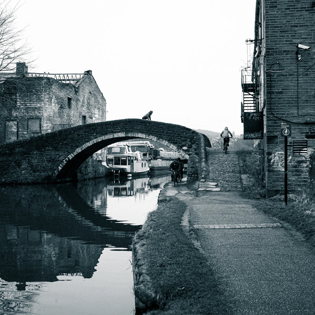 Cotic News tweet media