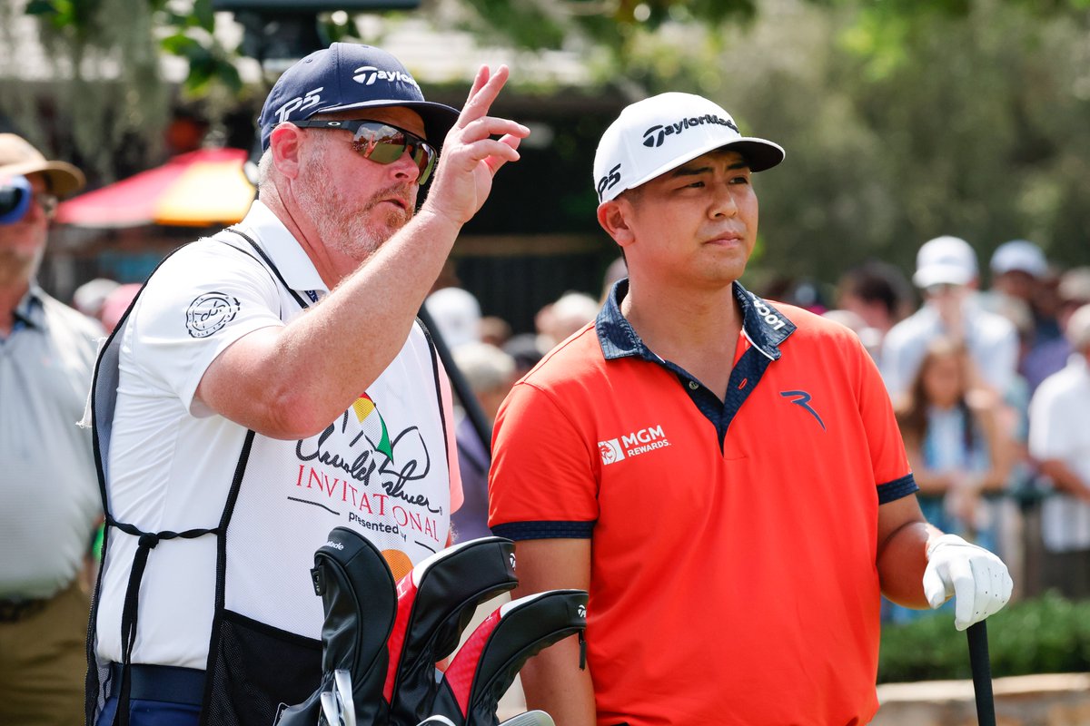 Always some great action at @APinv. Player/Caddie pairings below. thecaddienetwork.com/2024-arnold-pa…