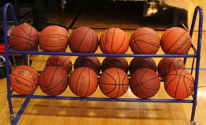 Albion’s 3 on 3 basketball tourney is Saturday orleanshub.com/albions-3-on-3…