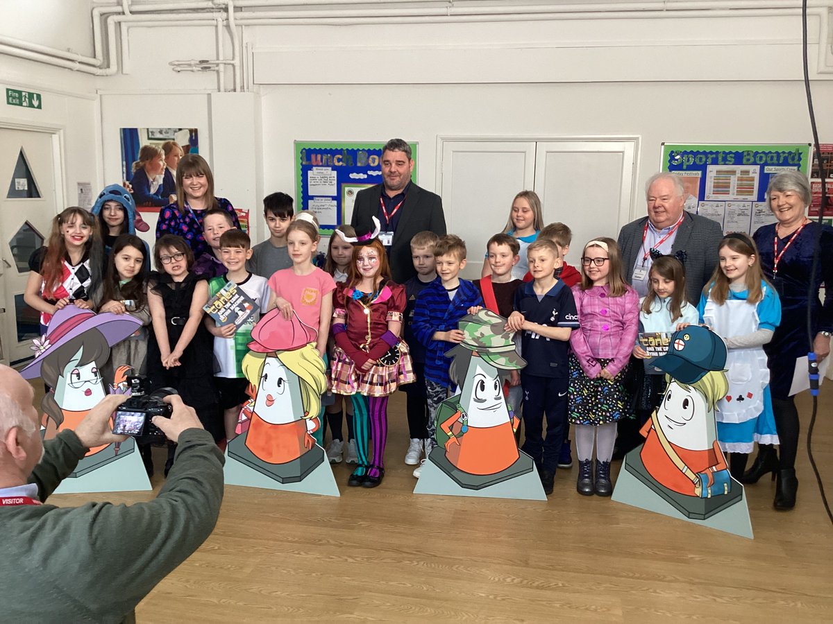 Amethyst class Welbourn tweet media