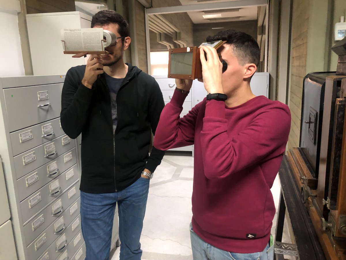 ipcepatrimonio's tweet photo. Nuestros visitantes han podido ver de cerca originales de imágenes de gran valor histórico y artístico, seleccionadas con el objetivo añadido de ofrecer una muestra de las diferentes técnicas y procedimientos que ilustran la historia de la fotografía.
#FototecaIPCE #DíadelaMujer https://t.co/Sbis8DD31K