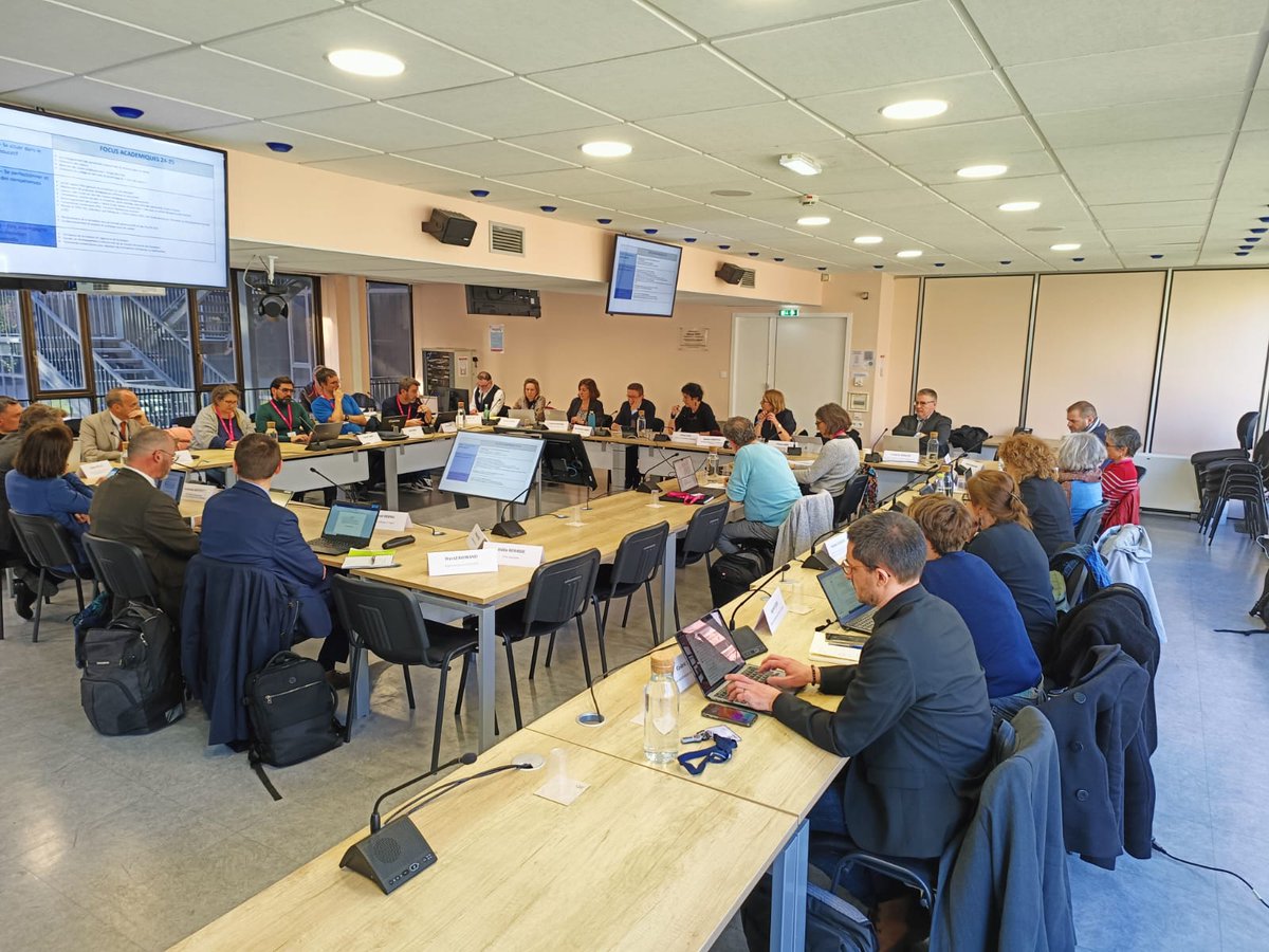 Académie de Grenoble tweet media