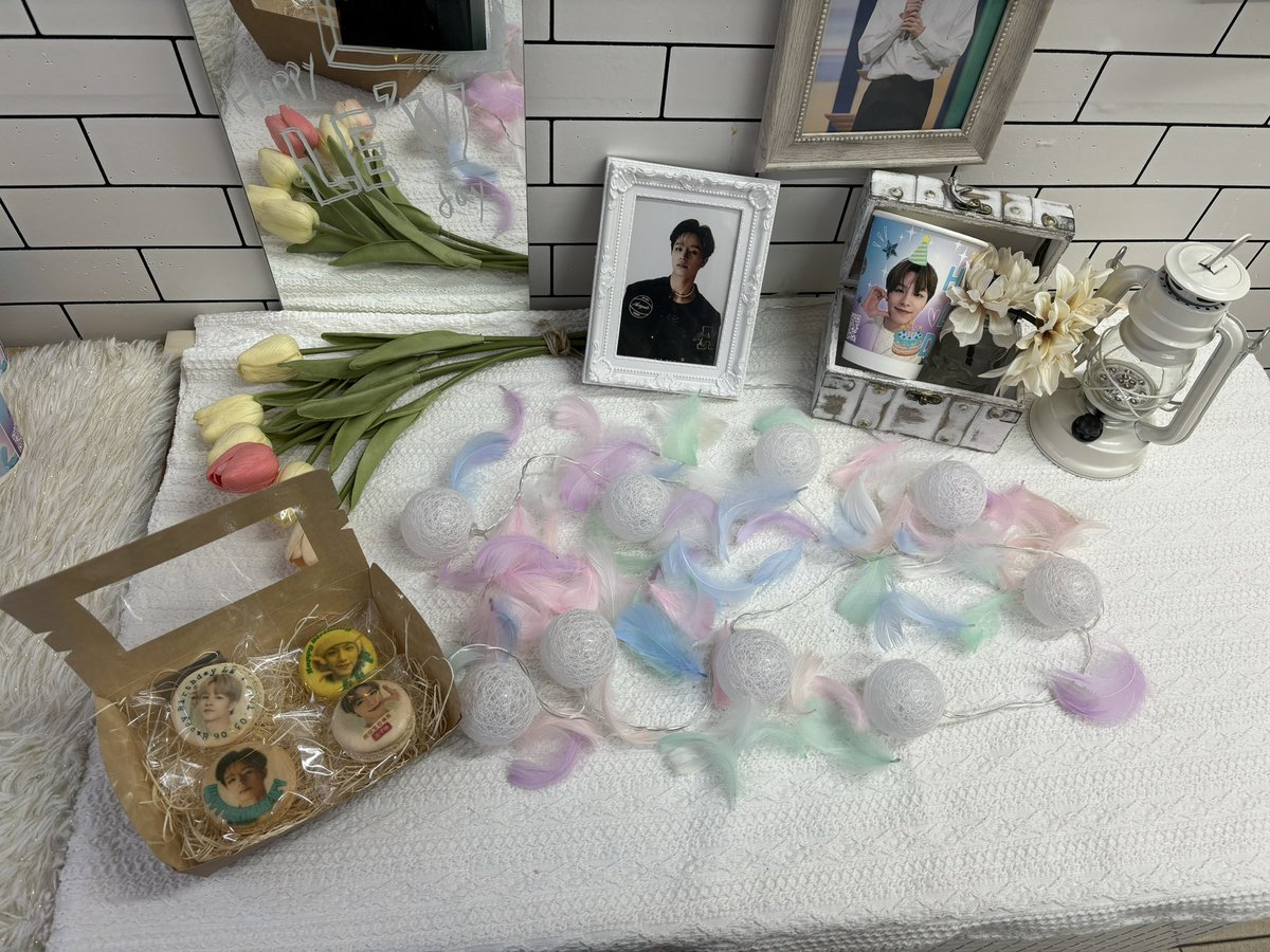 ringo_zhkw1016's tweet photo. Cafe ing様
素敵なセンカありがとうございました🫶💓
店内もズハオに溢れてて素敵な空間でした!🤍゛
特典も充実してて思わずマカロン追加注文したくらいでした☺︎
マカロンに印刷したのは大好きお花ズハオにしました🌼.*
#Kooky_LEV_Day
#王子浩誕生祭2024
#LEV23thAnniversary
#HAPPY_LEV_DAY https://t.co/mOAEHb9hFz
