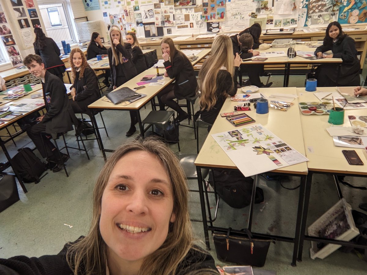 Plazalskisuilv's tweet image. Busiest Art and Design assisted study yet . . . Folio deadline fast approaching! Keep it up  . . . you&apos;re doing great 😊💪⭐