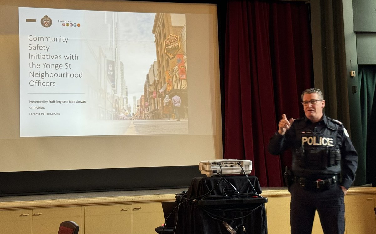 Staff Sergeant Todd Gowan addresses the room at the Arts and Letters Club today to talk about our new community safety initiatives partnered between the Yonge Street Neighbourhood Community Officer & @DowntownYonge #communitysafety /hd