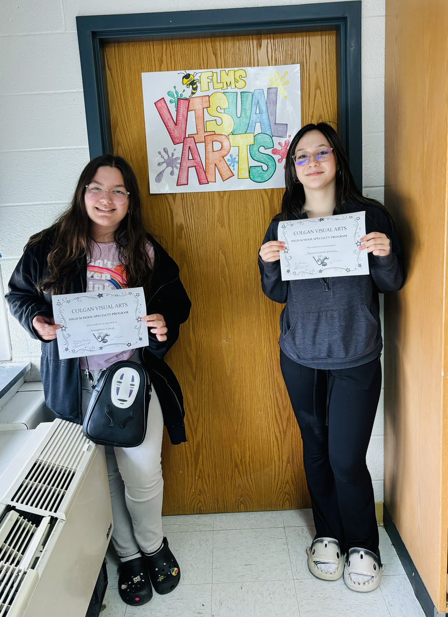 fredlynnART's tweet photo. Congratulations to these hornets who got accepted to the Colgan Visual Arts Program! #flhornets https://t.co/KEVdgxZufP