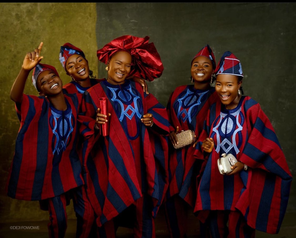 AlausaMD's tweet image. surrounded by love and laughter, there&apos;s no better place to be than with family❤️❤️❤️

Buju Olamide #NINmodification Ikeja GRA #Binance Access Bank Wizkid Al Nassr Victor Moses Gbavido MC Oluomo First Class Niger State