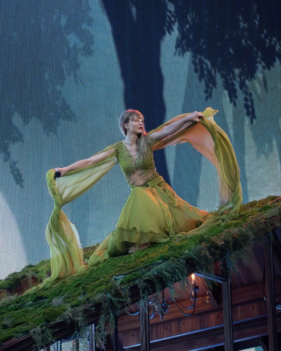 i’m officially setting up a search party for the green folklore dress