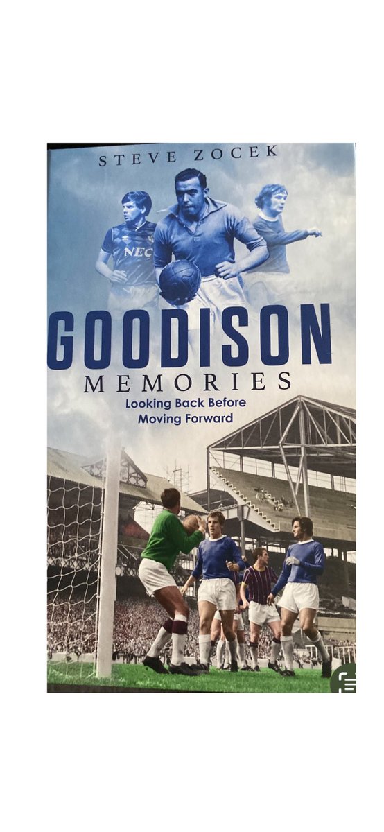 A massive thanks to @stevezocek for his donation of £500 to the @EFCFPF from his book #Goodison memories over £3k Steve has raised for us 💙#Gentleman