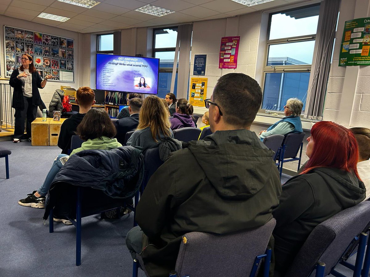 SummerhillSch's tweet photo. 📚What a fantastic evening sharing everything that is reading. Thank you to all our fabulous authors, presenters and families for making it such a lovely evening. Until next time….keep loving reading 📚 https://t.co/OucuuLvLkr